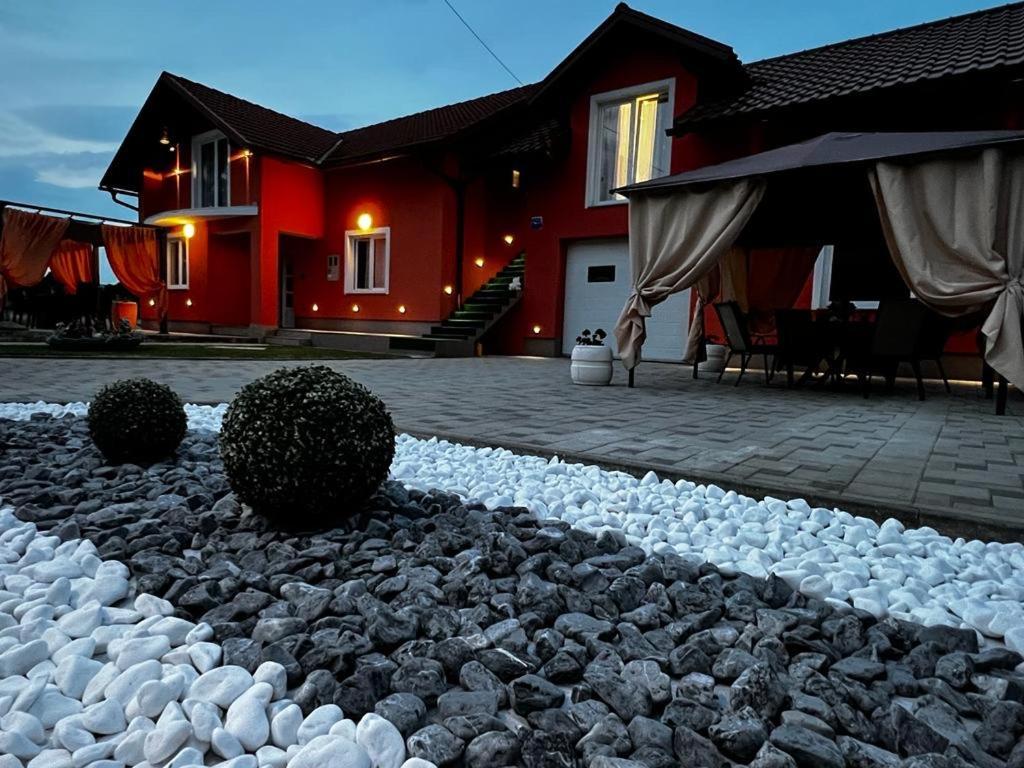 Luxury Apartment Megy Otocac Luaran gambar